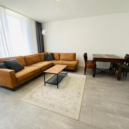 Sehr Schoenes Haus Mit Terasse Naehe Duesseldorf Apartment Krefeld Luaran gambar