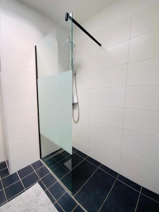 Sehr Schoenes Haus Mit Terasse Naehe Duesseldorf Apartment Krefeld Luaran gambar