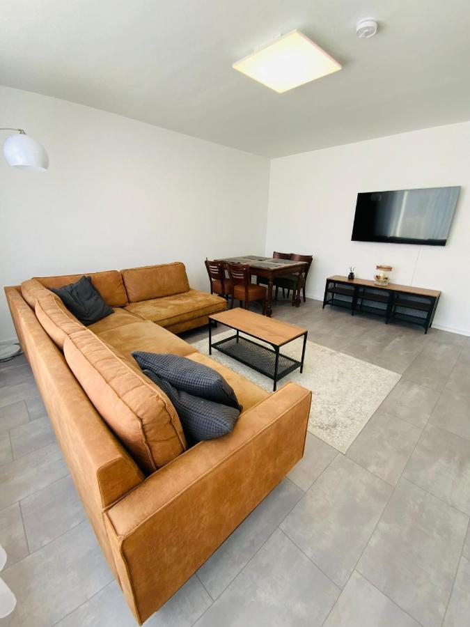Sehr Schoenes Haus Mit Terasse Naehe Duesseldorf Apartment Krefeld Luaran gambar
